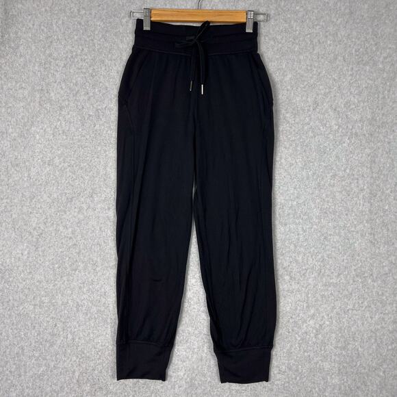 Lululemon Womens 0 Ready to Rulu High Rise Cropped Jogger in Black - Picture 2 of 10
